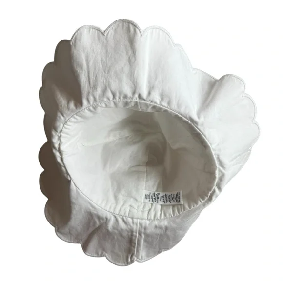 Janie and Jack Scalloped White Sun Hat - Picture 3 of 5